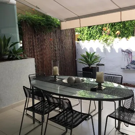 Puerto Banus Leo * ماربيا